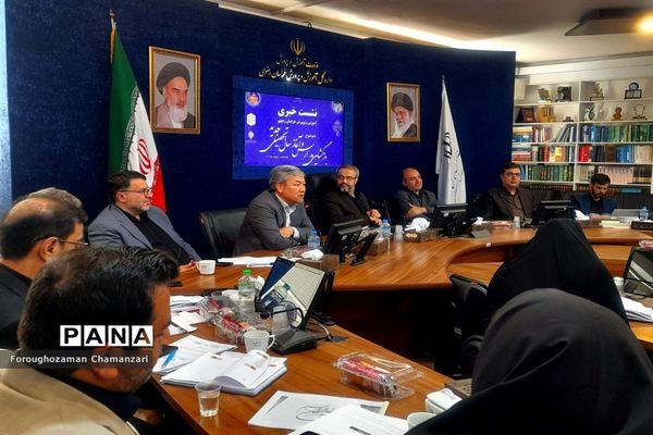 اولین نشست خبری مدیرکل آموزش و پرورش خراسان‌رضوی با اصحاب رسانه