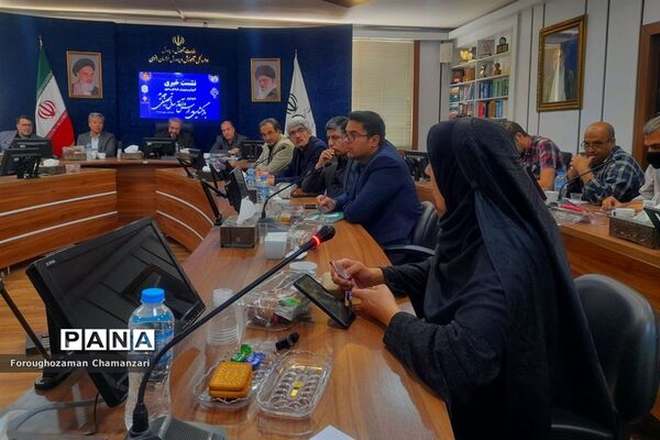 اولین نشست خبری مدیرکل آموزش و پرورش خراسان‌رضوی با اصحاب رسانه