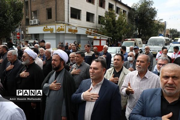 استقبال مردم ارومیه از 24 شهید تازه تفحص شده