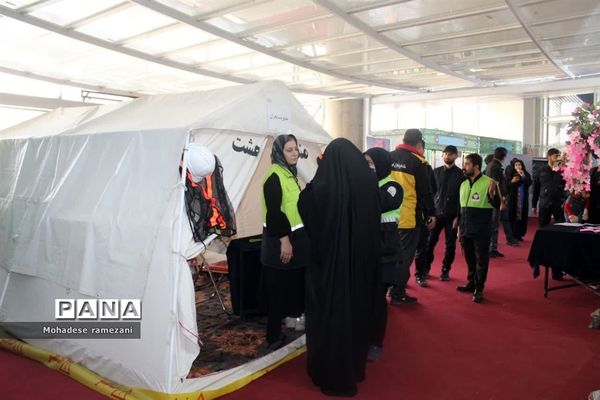 خدمت‌رسانی زائران پیاده‌رضوی در پایانه مسافر بری امام رضا (ع)