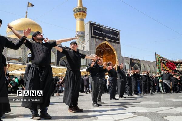 مراسم عزاداری ۲۸ صفر در حرم مطهر رضوی