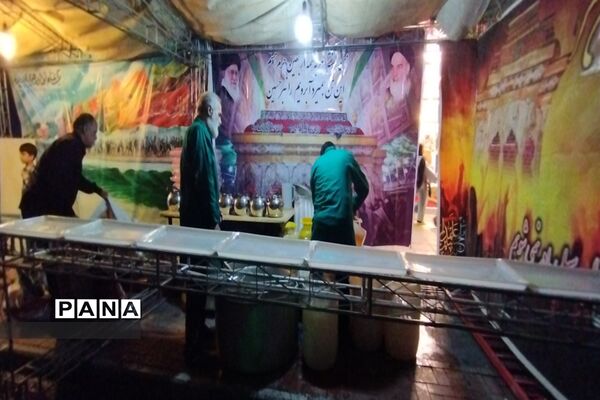 مراسم عزاداری شب شهادت امام حسن مجتبی  و رحلت پیامبر اکرم از میدان ۱۵ خرداد تا حرم مطهر رضوی
