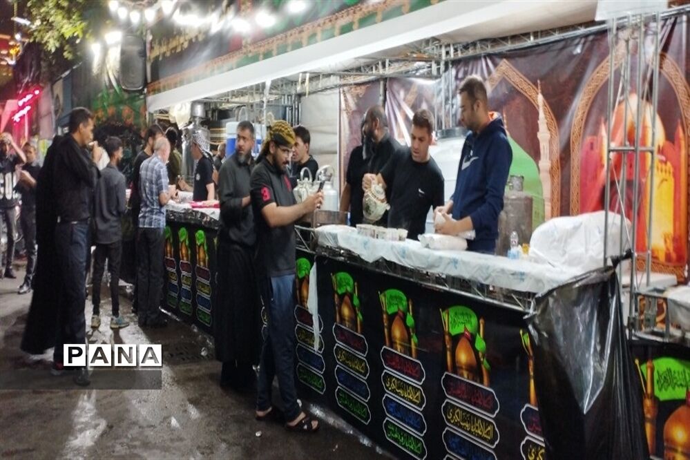 مراسم عزاداری شب شهادت امام حسن مجتبی  و رحلت پیامبر اکرم از میدان ۱۵ خرداد تا حرم مطهر رضوی
