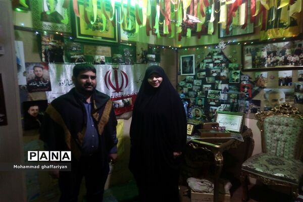 دیدار کاروان پیاده بسیج دانش‌آموزی با مادر شهید  «دانیال رضازاده»