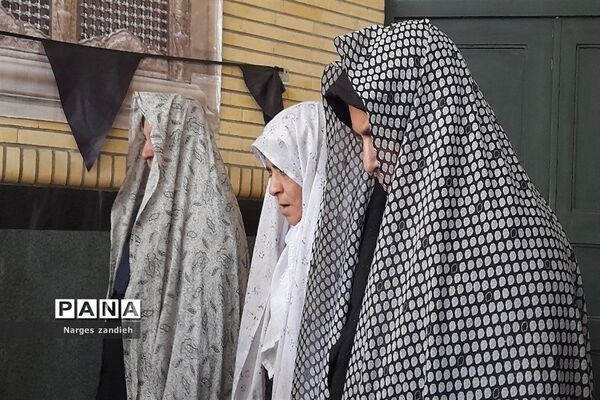 حال و هوای مصلی نماز جمعه شهرستان ملارد در آخرین نمار جمعه ماه صفر