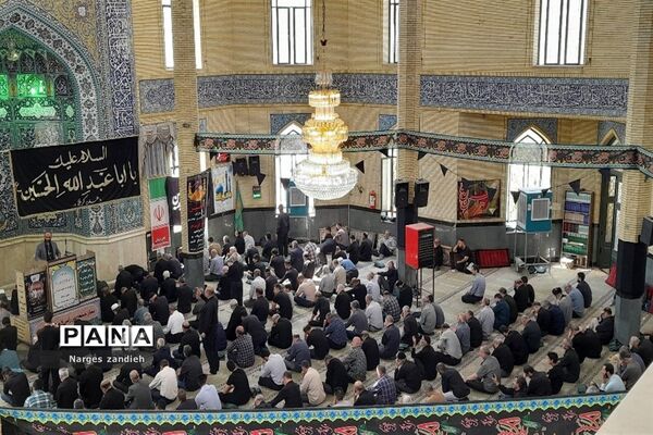 حال و هوای مصلی نماز جمعه شهرستان ملارد در آخرین نمار جمعه ماه صفر