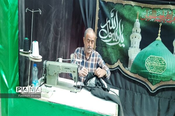 استقبال از  زائران با پای پیاده در راه مشهد الرضا