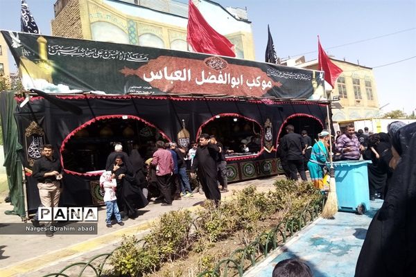 عزاداری مردم مشهد در دهه پایانی صفر