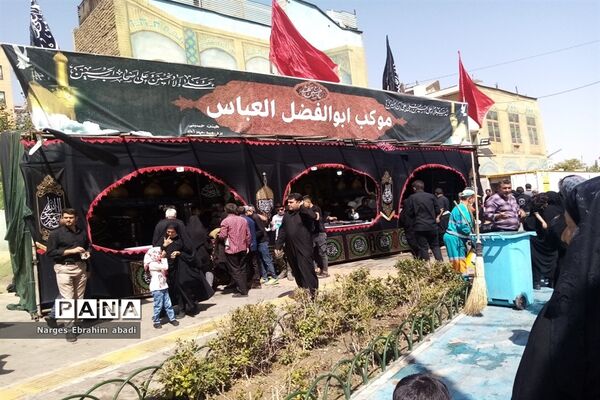 عزاداری مردم مشهد در دهه پایانی صفر