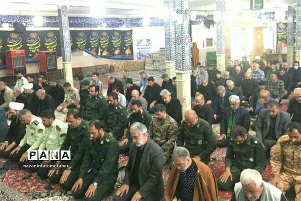 اقامه باشکوه نمازجمعه در شهرستان فیروزکوه