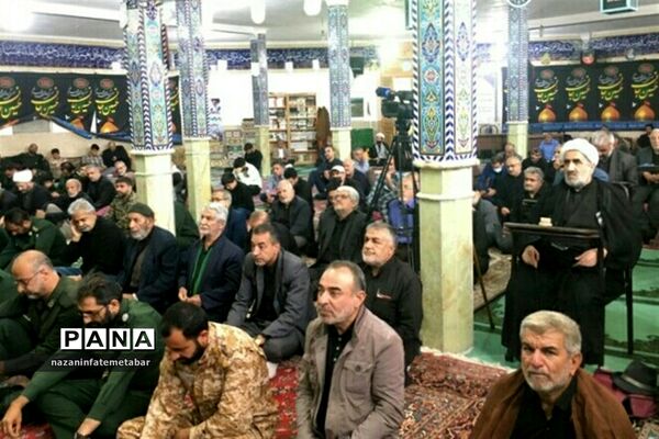 اقامه باشکوه نمازجمعه در شهرستان فیروزکوه