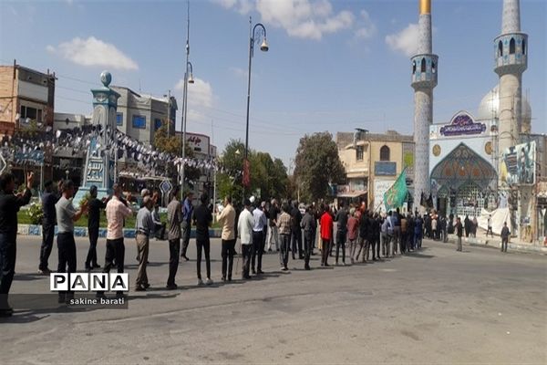 مراسم پیاده‌روی و سینه‌زنی به مناسبت شهادت امام رضا (ع)