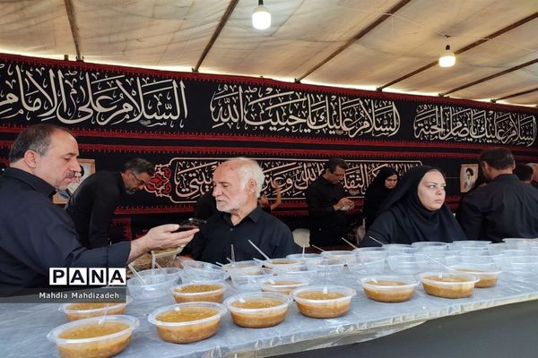 برپایی موکب خدمت‌رسانی شورای هماهنگی مدارس و مراکز غیردولتی مشهد الرضا در دهه آخر صفر