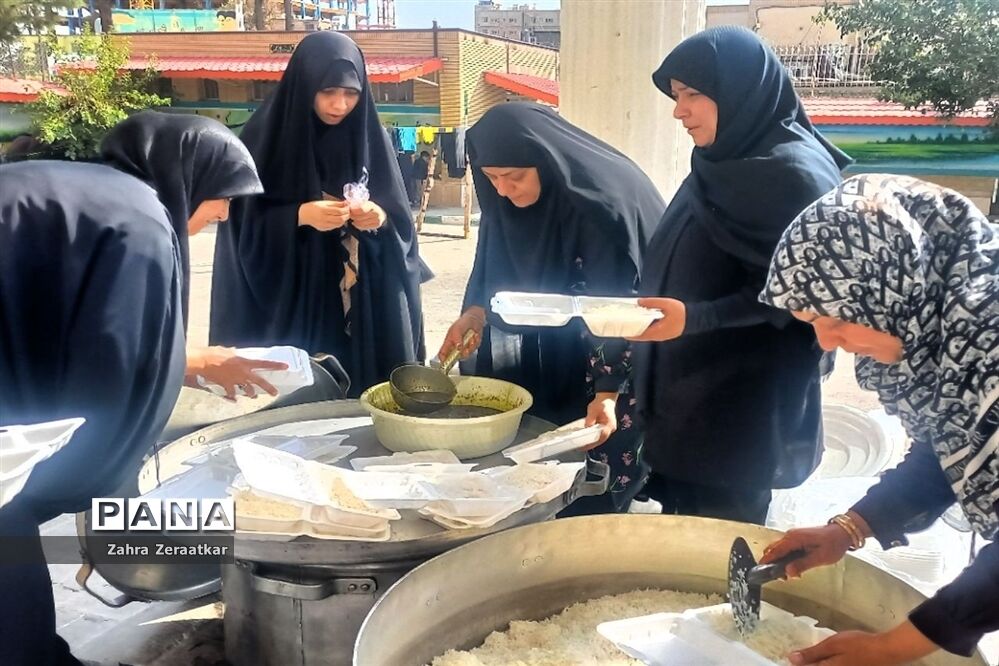 اسکان زائران در مدارس مشهد مقدس