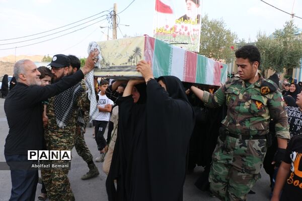 گلباران پیکر مطهر شهید گمنام