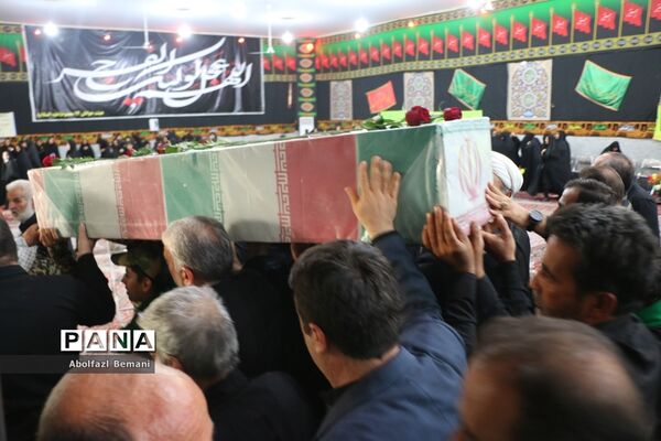 گلباران پیکر مطهر شهید گمنام