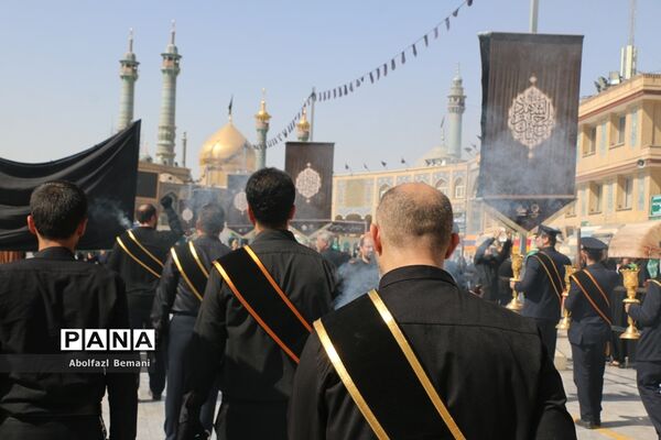 دسته عزاداری خادمان حرم خواهر در سوگ شهادت برادر