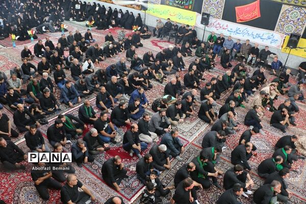 گرامیداشت یاد و خاطره شهدای روستای خورآباد قم