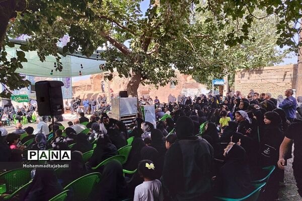 مراسم تعزیه‌خوانی شهادت حضرت علی اکبر(ع) در شهر ریوند