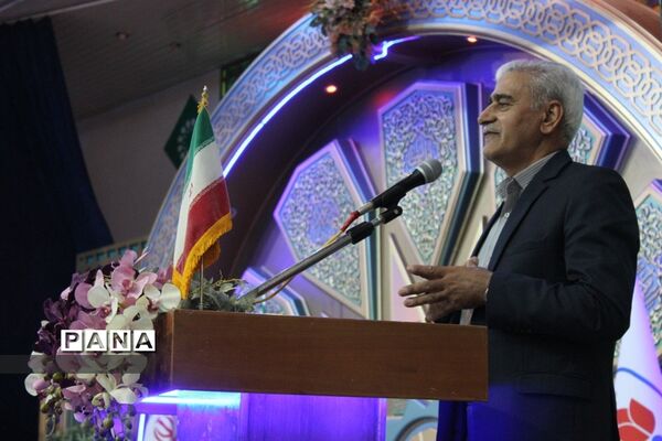 افتتاحیه اردوی تشکیلاتی یاور‌مربیان عضو سازمان دانش آموزی استان اصفهان