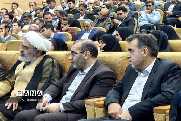 همایش مدیران مدارس سراسر کشور