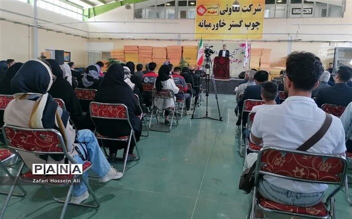 در برنامه هفتم توسعه، به سمت یک جامعه صنعتی با ایجاد اشتغال و صادرات بالا حرکت خواهیم کرد
