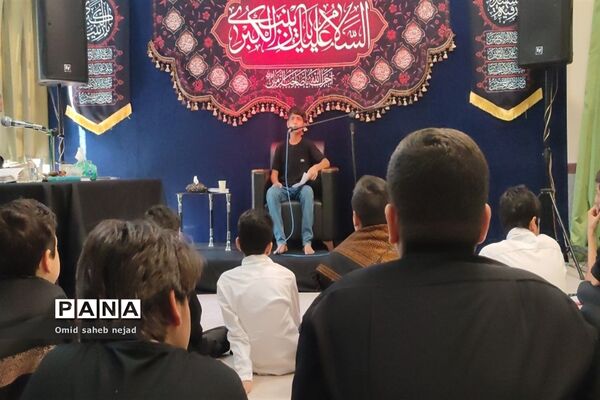 مسابقات قرآن دانش‌آموزان و فرهنگیان در آبادان