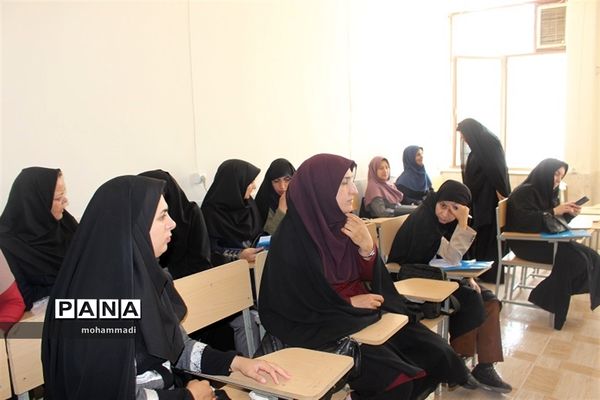 آموزش و ارتقاءتوانمندی‌های منابع انسانی معاونت پرورشی و فرهنگی