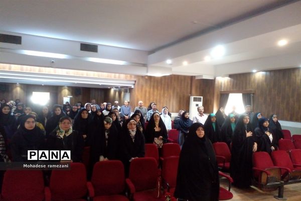 برگزاری جلسه معارفه مدیران و کادر جدید اجرایی  با اولیا