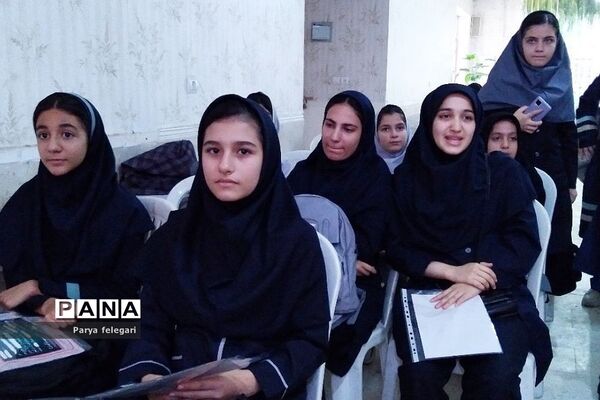 برگزاری اختتامیه کلاس‌های استم در عمل- شهرستان قرچک