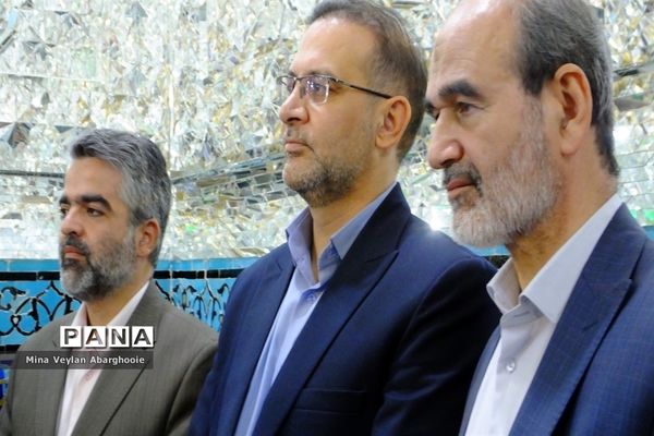 غبارروبی حرم مطهر حضرت جعفر بن موسی الکاظم (ع) شهرستان پیشوا