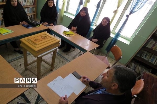 مرحله استانی ششمین دوره جشنواره کتابخوانی