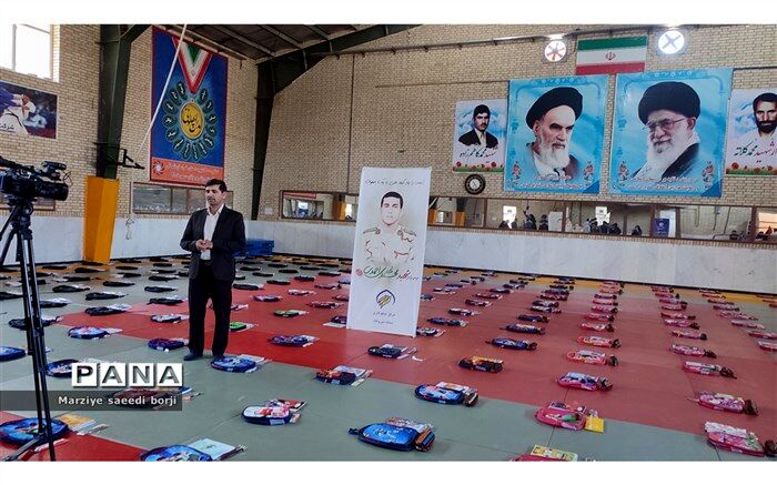 مشارکت مردمی در تهیه بسته‌های مورد نیاز دانش‌آموزان/فیلم
