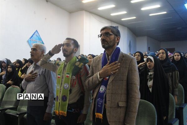 برگزاری اردوی تشکیلاتی یاور مربیان عضو سازمان دانش‌ آموزی استان اصفهان