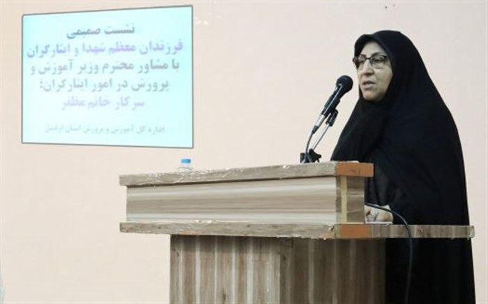 فرزندان شهدا و ایثارگران چشم و چراغ ملت و نظام اسلامی هستند