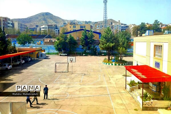 انجام پروژه مهر در مدارس ناحیه ۶ مشهد