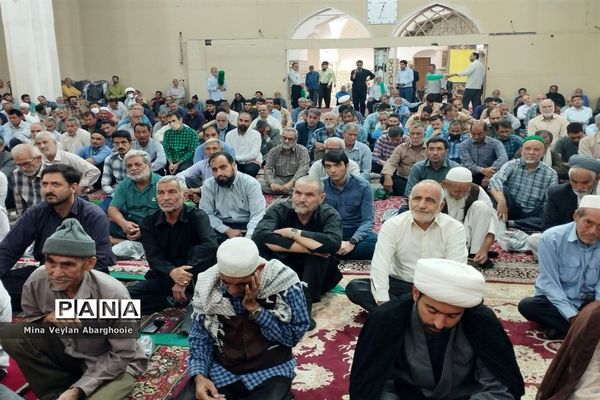 نماز جمعه شهرستان پیشوا همزمان با هفته دفاع‌مقدس و آغاز سال تحصیلی