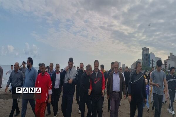 همایش بزرگ پیاده‌روی خانوادگی به‌مناسبت گرامیداشت هفته دفاع مقدس
