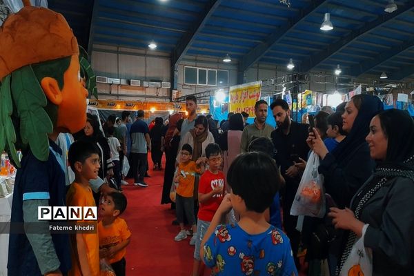 روز پایانی نمایشگاه نوشت افزار اهواز