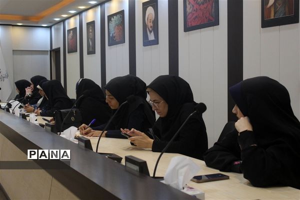 نشست خبری نخستین جشنواره استانی تئاتر مردمی حماسه‌های نامیرا