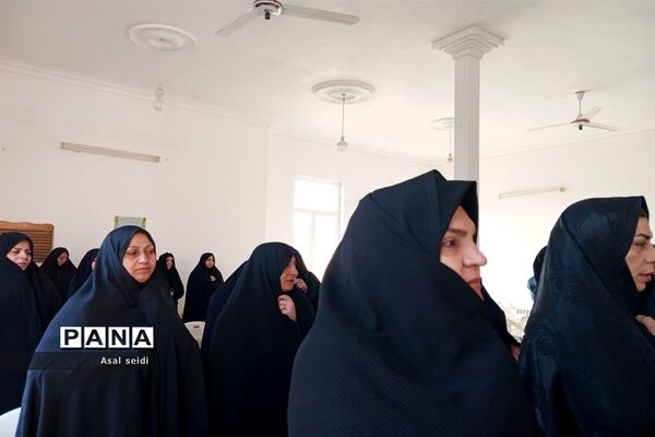 برگزاری همایش شمیم مهر ویژه مدیران مقطع متوسطه در دبیرستان نمونه دانش شهرستان کاشمر