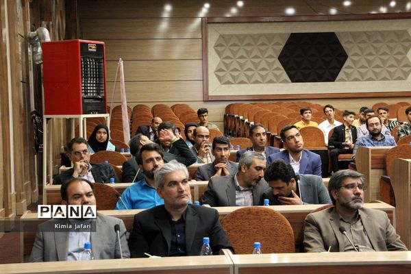 شورای آموزش و پرورش شهرستان کاشمر با حضور مشاور وزیر آموزش و پرورش