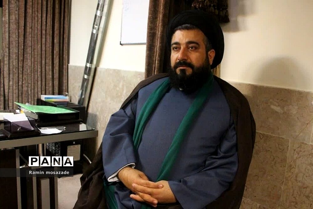 مراسم تقدیر از روحانیون طرح امین در رودهن