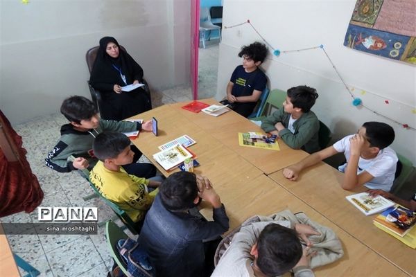 مرحله استانی ششمین دوره جشنواره کتابخوانی