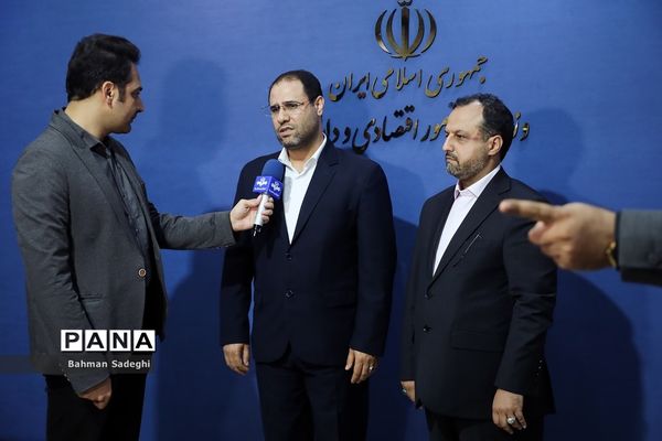 امضای تفاهم‌نامه همکاری  بین وزارت آموزش و پرورش و وزارت امور اقتصادی و دارایی