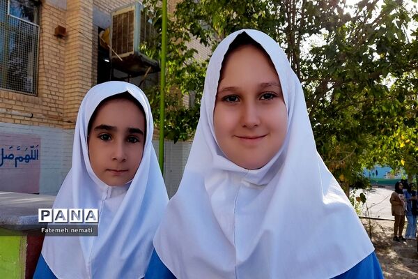 برگزاری جشن شکوفه‌های مدارس ملارد