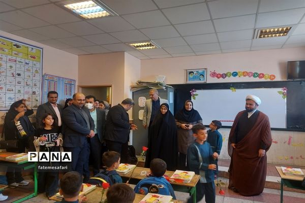 جشن شکوفه‌ها در شهرستان فیروزکوه