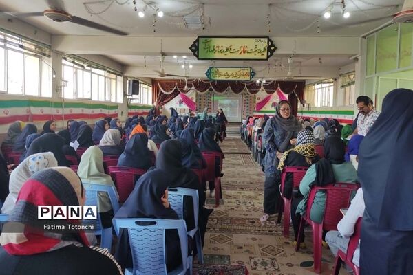 مراسم استقبال از دانش‌آموزان پایه هفتم مدرسه گراشی ناحیه ۳ شیراز