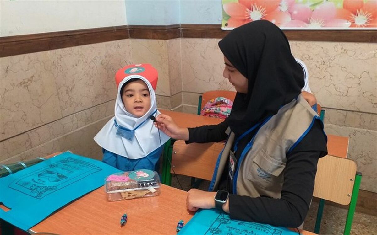 حس و حال دانش‌آموزان کلاس اولی شهرستان‌ملارد در اولین روز مدرسه/ فیلم