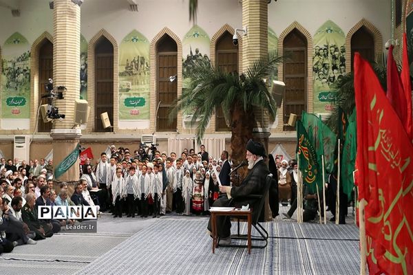 دیدار پیشکسوتان دفاع مقدس با رهبر انقلاب